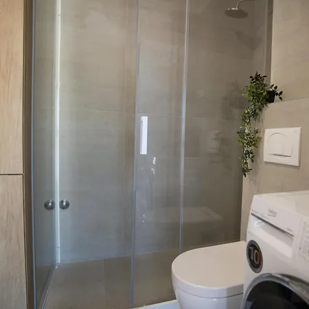 Paradise Island Apartment