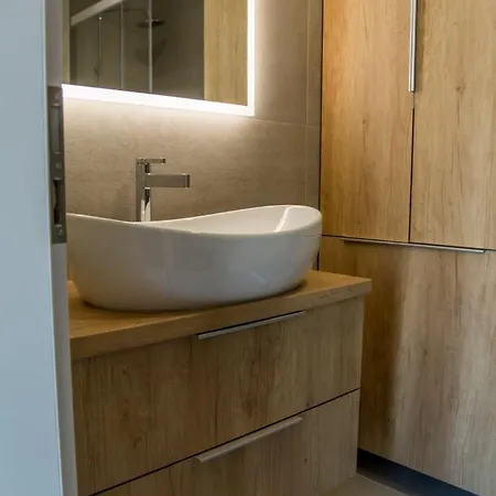 Paradise Island Appartamento Pucisca